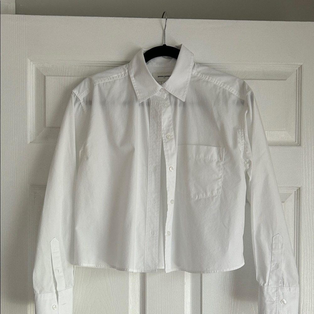 Banana Republic Factory White Cropped Button-Up Shirt